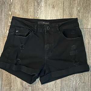 KanCan Black Distressed Cuffed High-Rise Denim Jean Shorts KC6212BK
